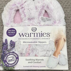 Warmies Lavender Microwavable Slippers - Pink